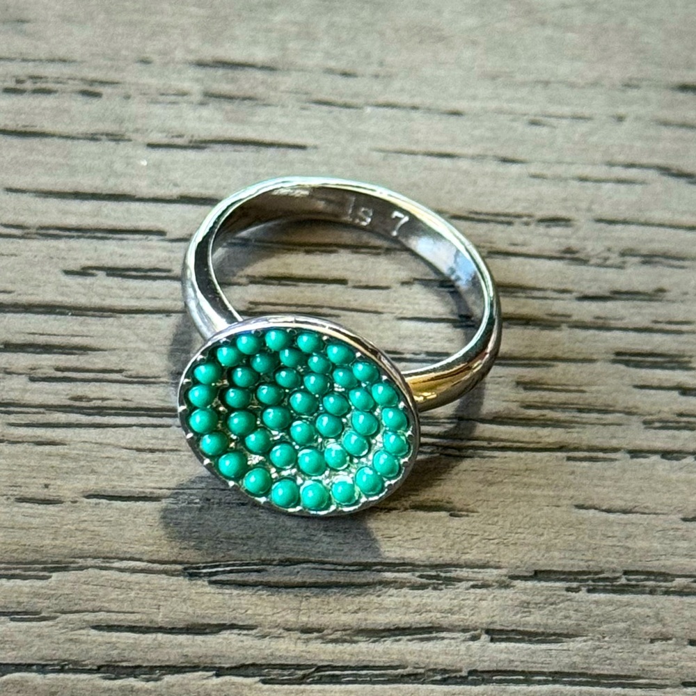 Size 7 Lia Sophia Ring